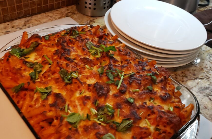 Baked Ziti (with sweet, spicy, or plant-based sausage)