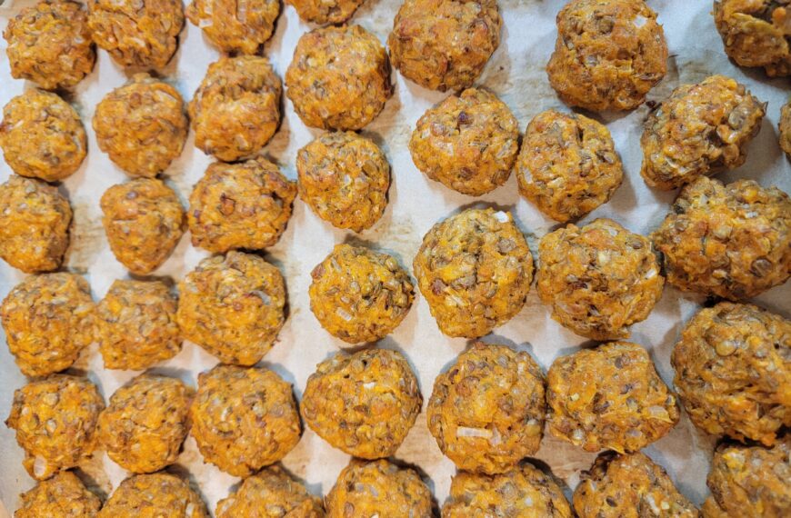 Tasty Lentil Meatless Meatballs